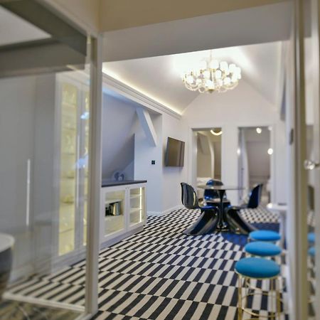 Fregata Kolobrzeg Aparthotel Buitenkant foto