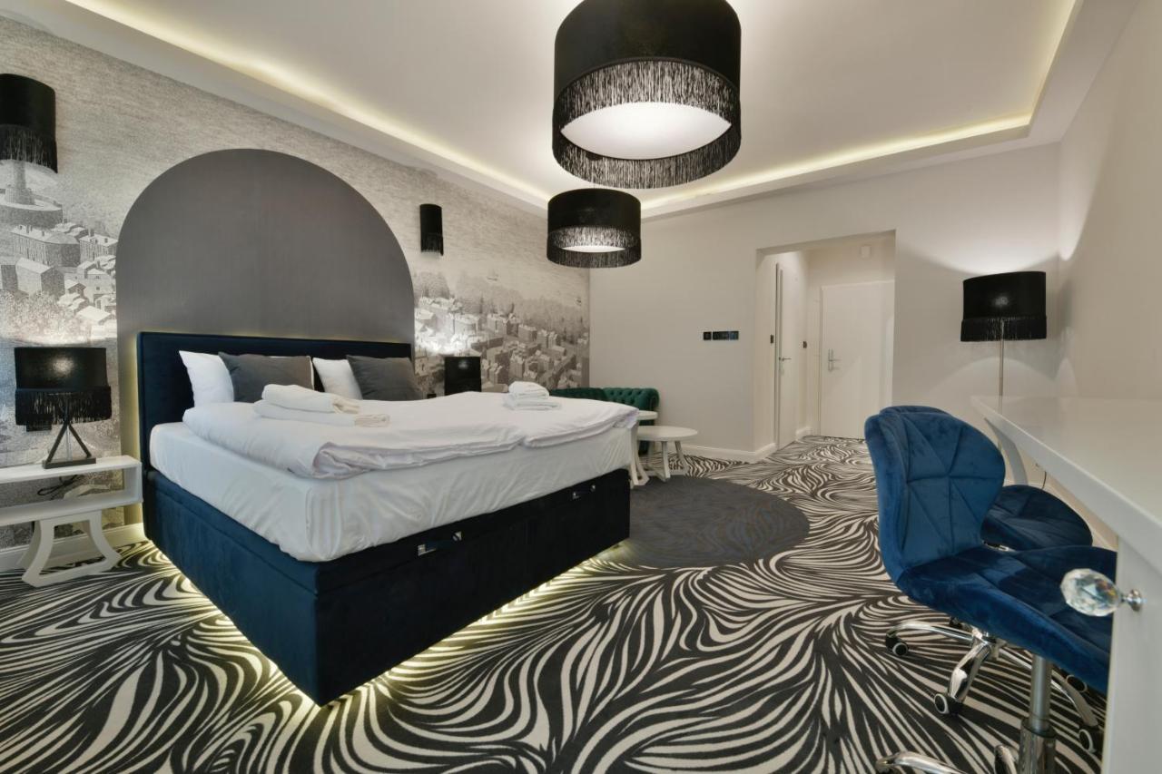 Fregata Kolobrzeg Aparthotel Buitenkant foto