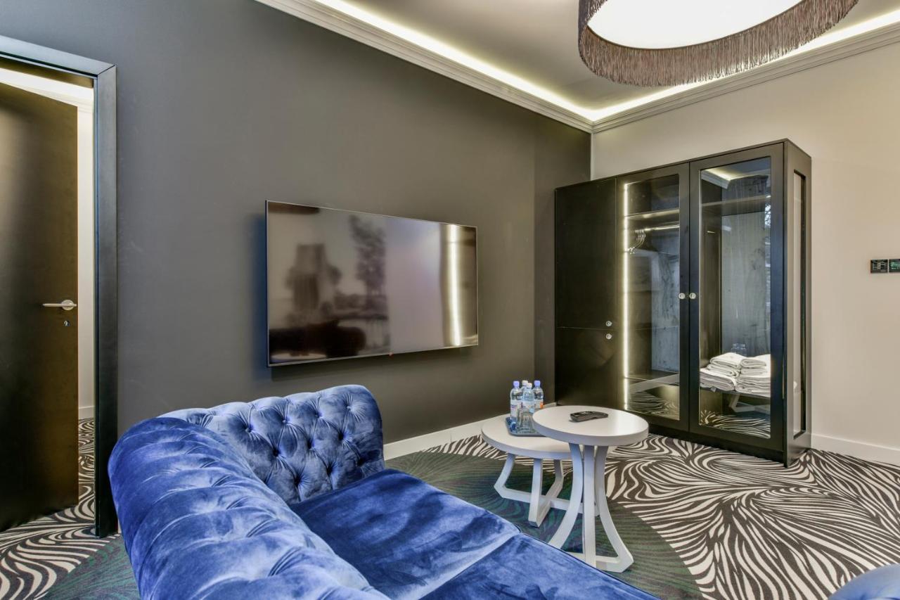 Fregata Kolobrzeg Aparthotel Buitenkant foto