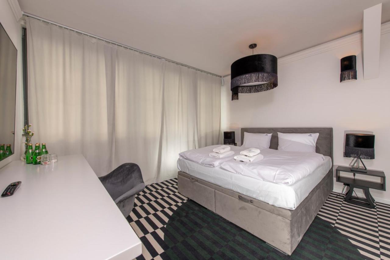 Fregata Kolobrzeg Aparthotel Buitenkant foto