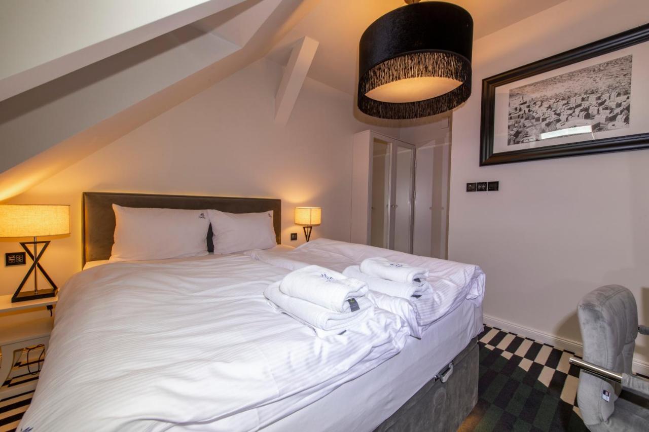 Fregata Kolobrzeg Aparthotel Buitenkant foto