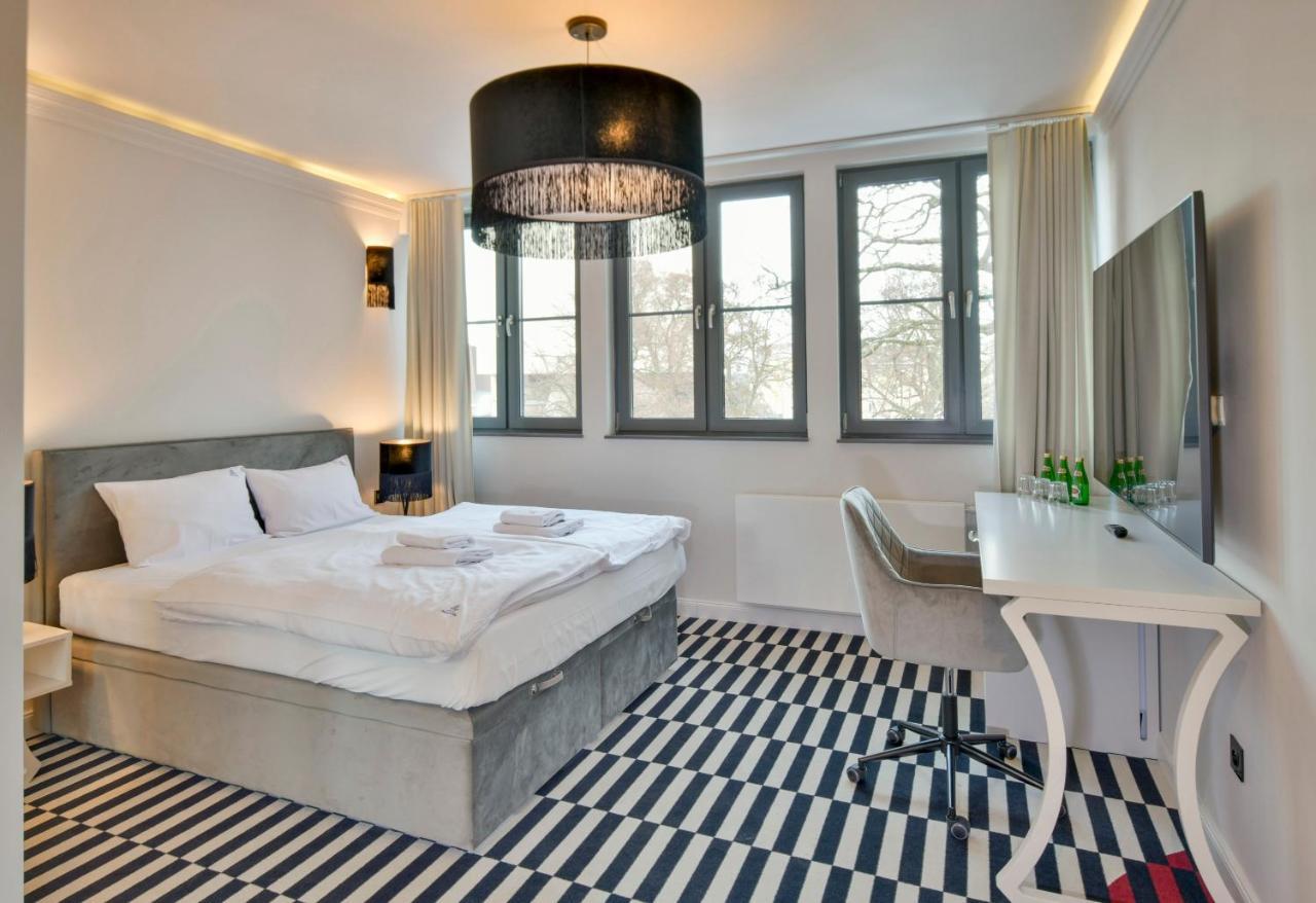 Fregata Kolobrzeg Aparthotel Buitenkant foto